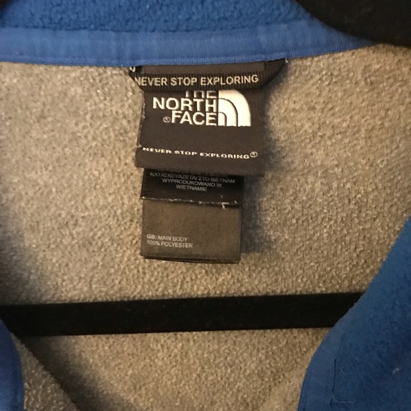 Gray & Blue Lightweight NorthFace Half-Zip Fleece - Picture 4 of 5